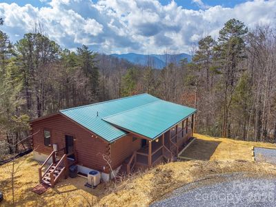 677 Ridgetop Cir
