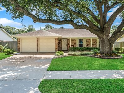 2111 Willow Blvd