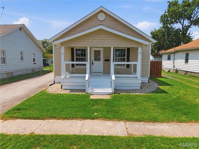 509 Bowman Ave