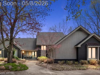 1071 Woodbridge Ln