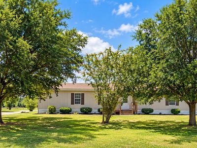 7011 Mitchell Dr