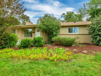 2855 E Pamela Dr
