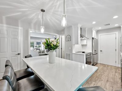 16 Chase Commons #16