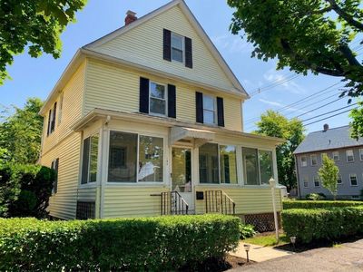 106 Safford St