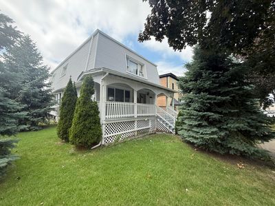 1402 N 16th Ave