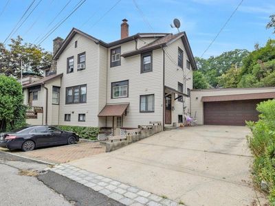 Property at 2 Sarles Lane, Pleasantville, NY