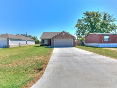 708 N Redbud Ave