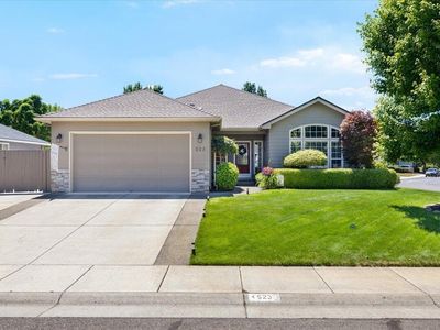 523 Meadowbrook Dr