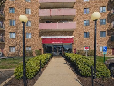 1460 Fairlane Dr APT 228