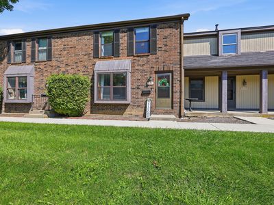 5753 Hallridge Cir