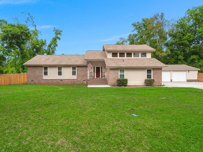104 Medway Sq