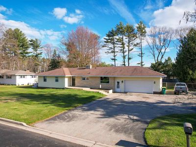 929 Edgewood Cir