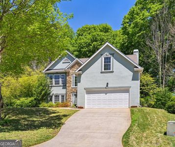 15 Briarleigh Way