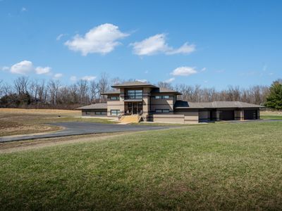 5352 State Road 144