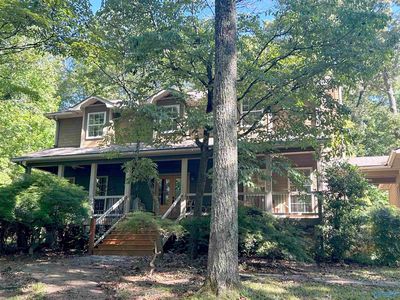 1204 Walker Dr