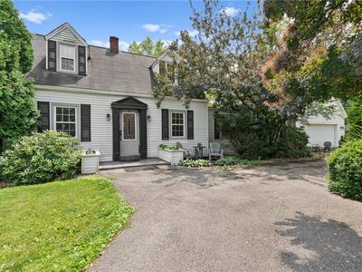 1733 Locust Rd