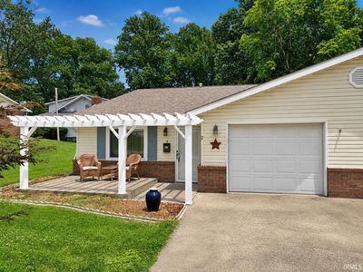 Property at 2 Woodmere Dr, Washington, IN