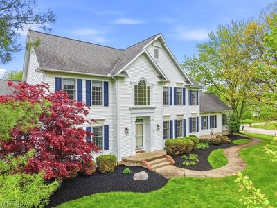 735 Jamestown Ct