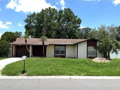 2016 Woodbridge Ln