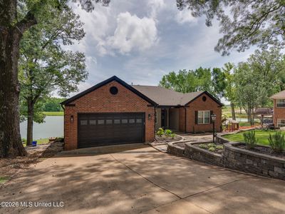 4838 Victoria Dr