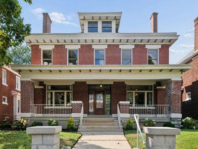 659 Linwood Ave