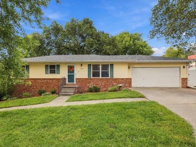Property at 106 W 7th St, Malvern, IA