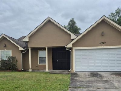 13700 Pierres Ct