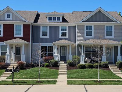 Property at 320 Countryshire Dr, Lake Saint Louis, MO