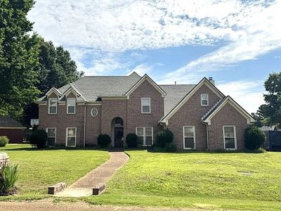 3376 Sara Woods Dr