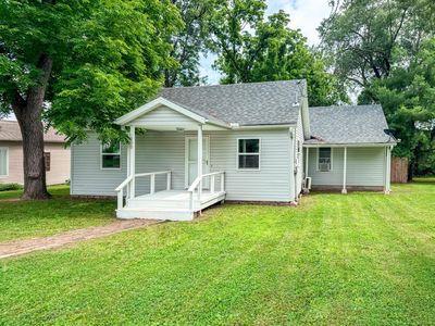 Property at 205 W 5th Street, Pineville, MO