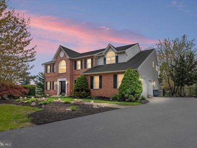 7 Laura Ct
