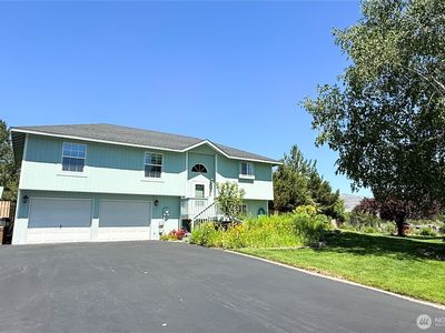 16 river overlook Street