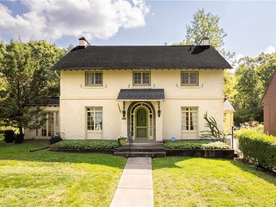 Property at 326 Berkeley Dr, Syracuse, NY