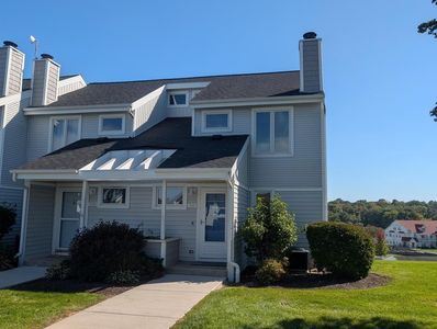 1531 N Delavan Club DRIVE