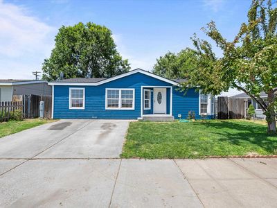 Property at 910 S 4th Ave, Pasco, WA