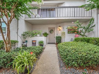 240 Killarney Bay Ct #4