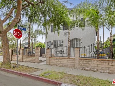 3628 Arroyo Seco Ave