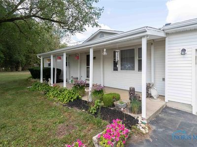 5826 Township Road 243