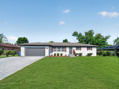 5262 Mark Ln