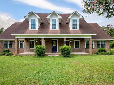 142 Cloverleaf Dr