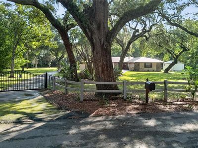 3385 WOODBERRY COURT