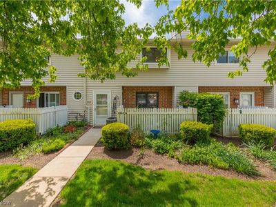 Property at 4312-4 Hyde Park Park, North Olmsted, OH
