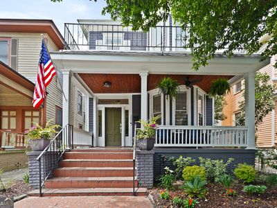303 W 39th St