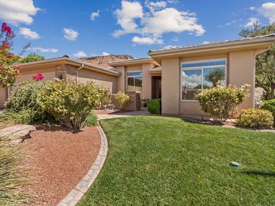 1145 S White Sands Dr