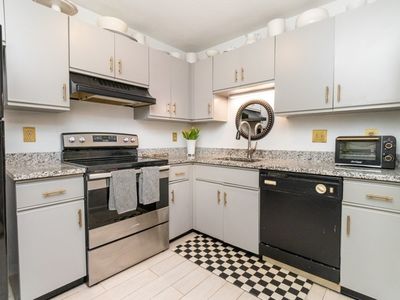 50 Watertown St APT 110