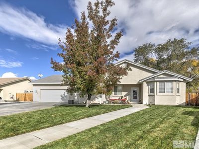 1215 Green Valley Dr