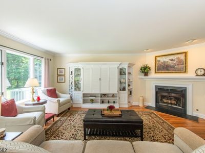46 Village Dr