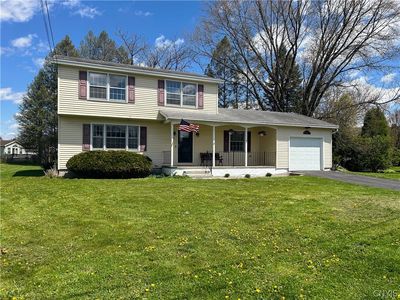 8 Parkwood Cir