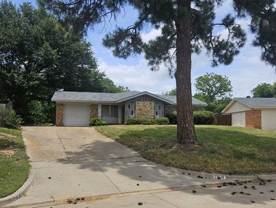 1908 Brookview Dr