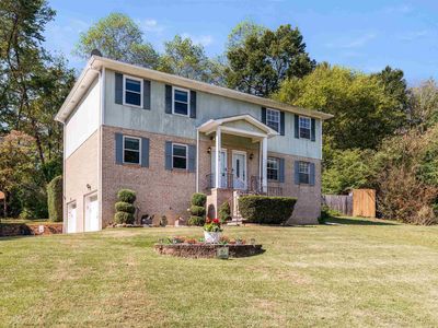 840 Linbard Ln